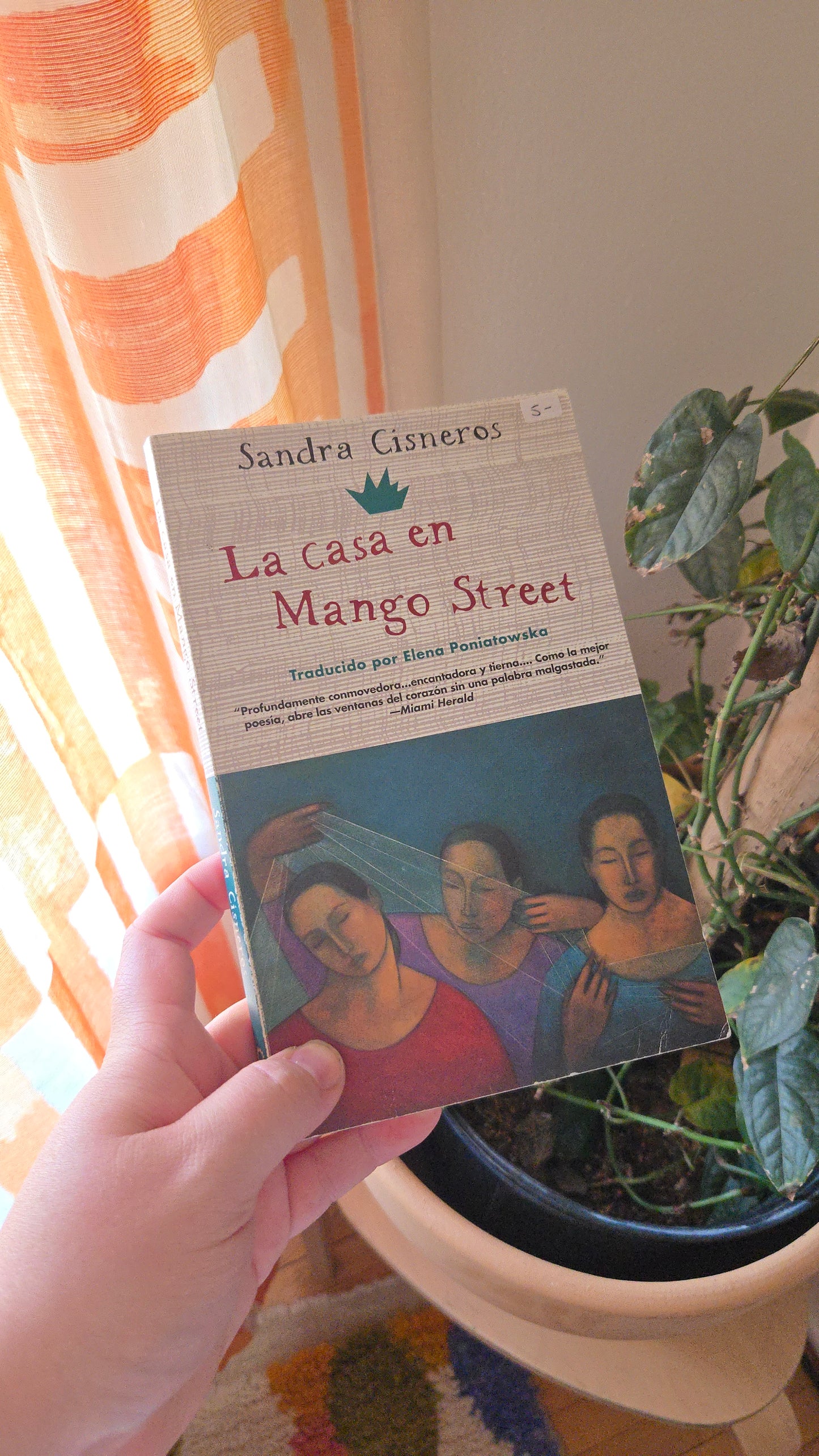 La Casa en Mango Street